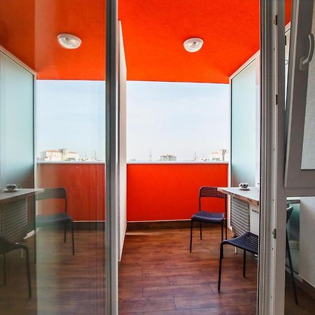 Apartamento Fresh Studio In Central Oradea Exterior foto
