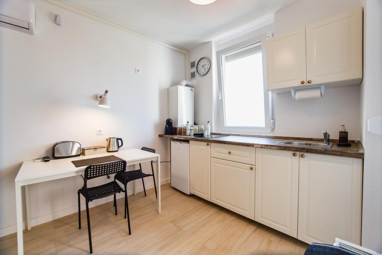 Apartamento Fresh Studio In Central Oradea Exterior foto