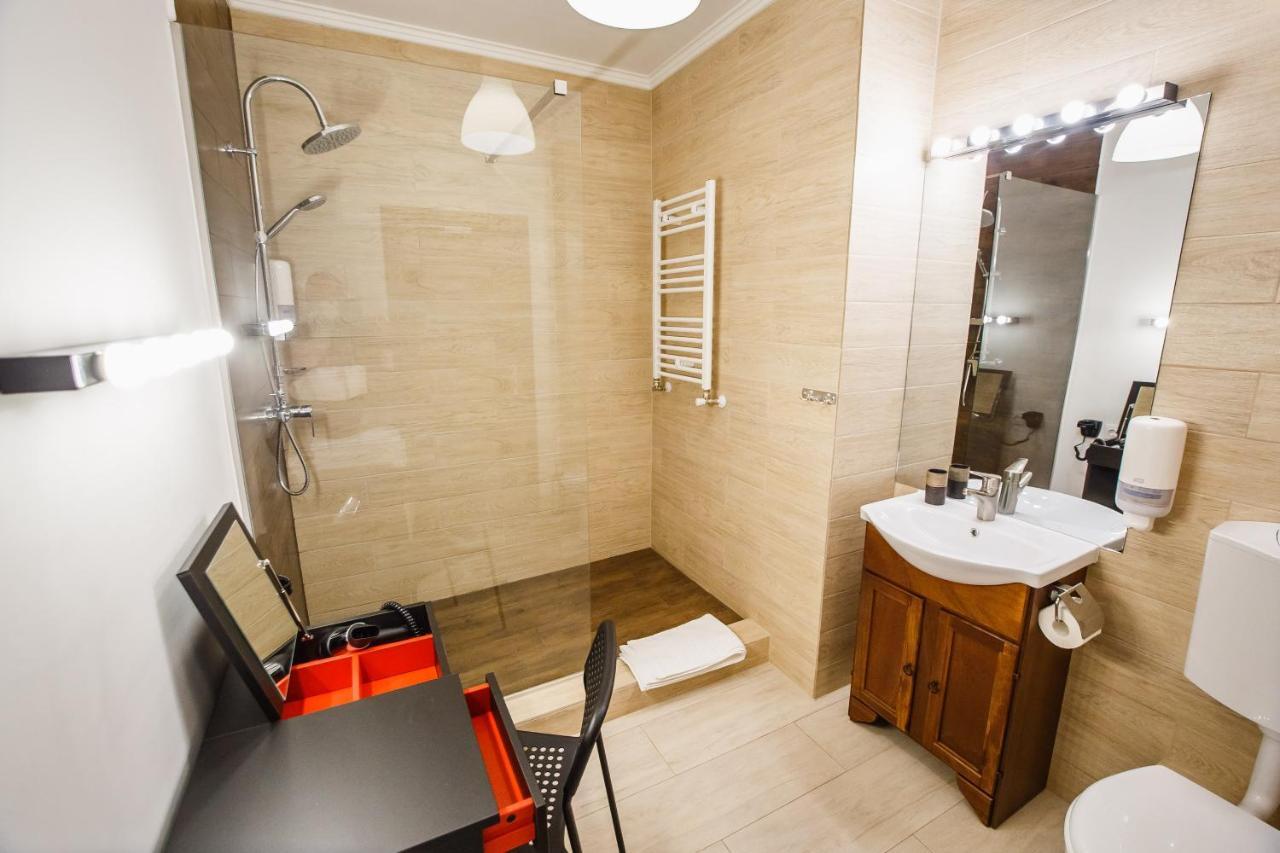Apartamento Fresh Studio In Central Oradea Exterior foto